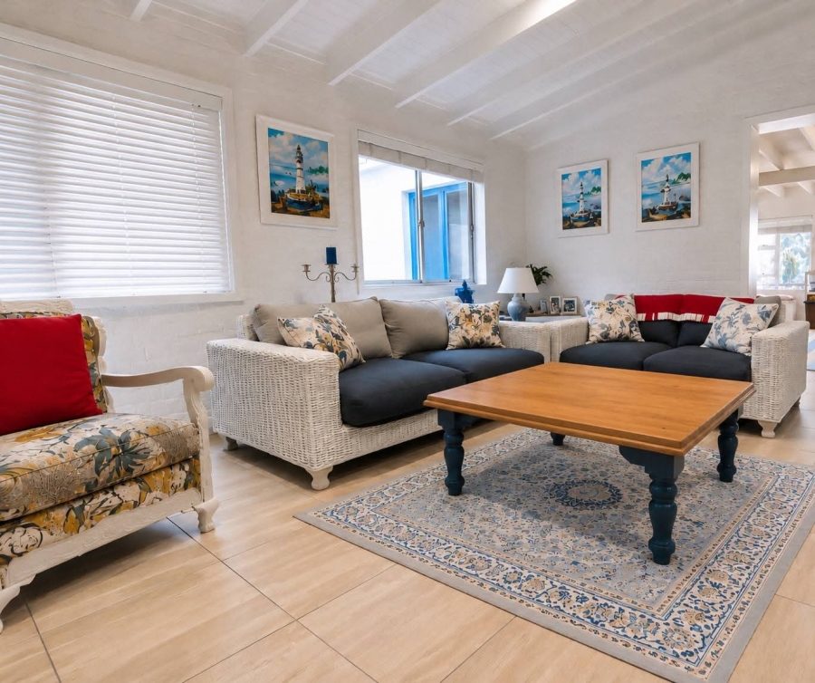 6 Bedroom Property for Sale in Stilbaai Wes Western Cape